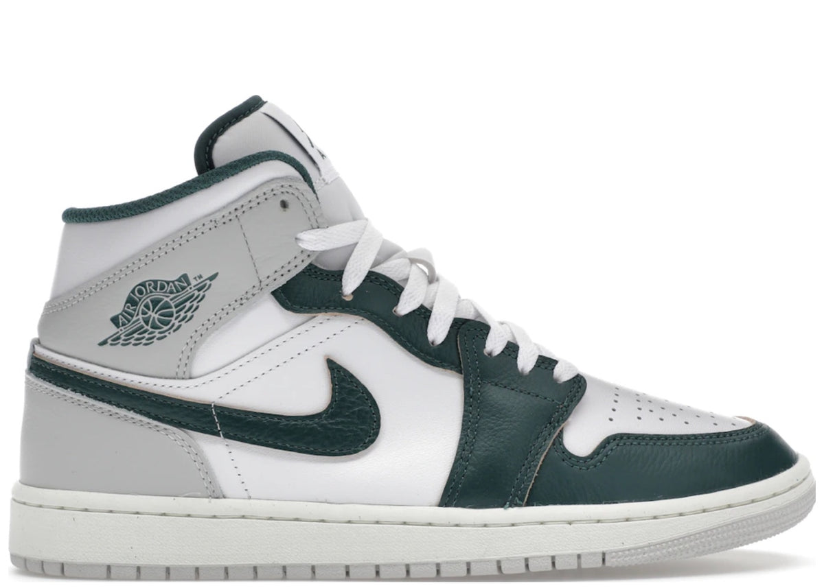 Jordan 1 Mid SE Oxidized Green