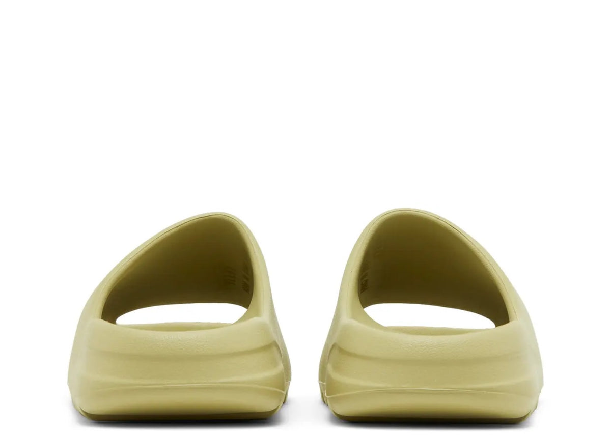 Yeezy Slide Resin (2022/2024)