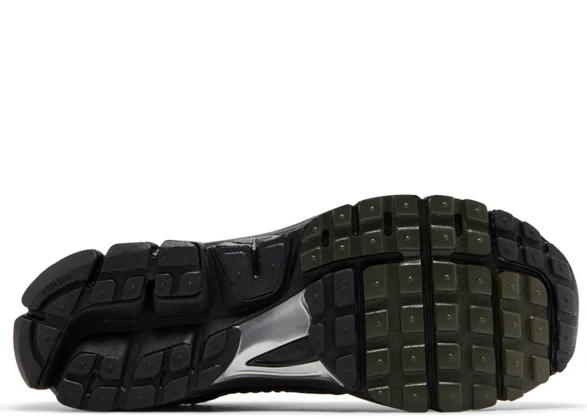 Nike Zoom Vomero 5 Black Sequoia