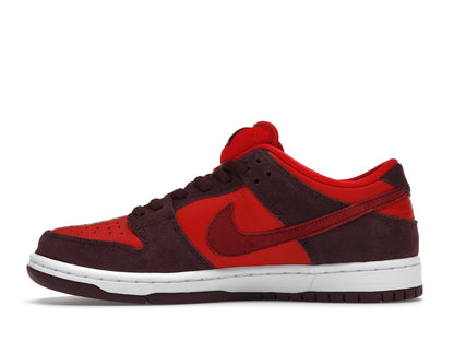Nike SB Dunk Low Cherry
