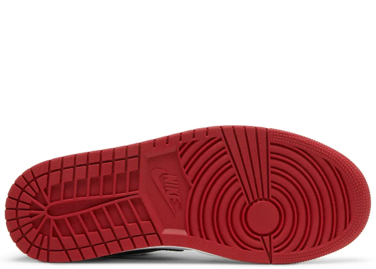 Air Jordan 1 Low Bred Toe