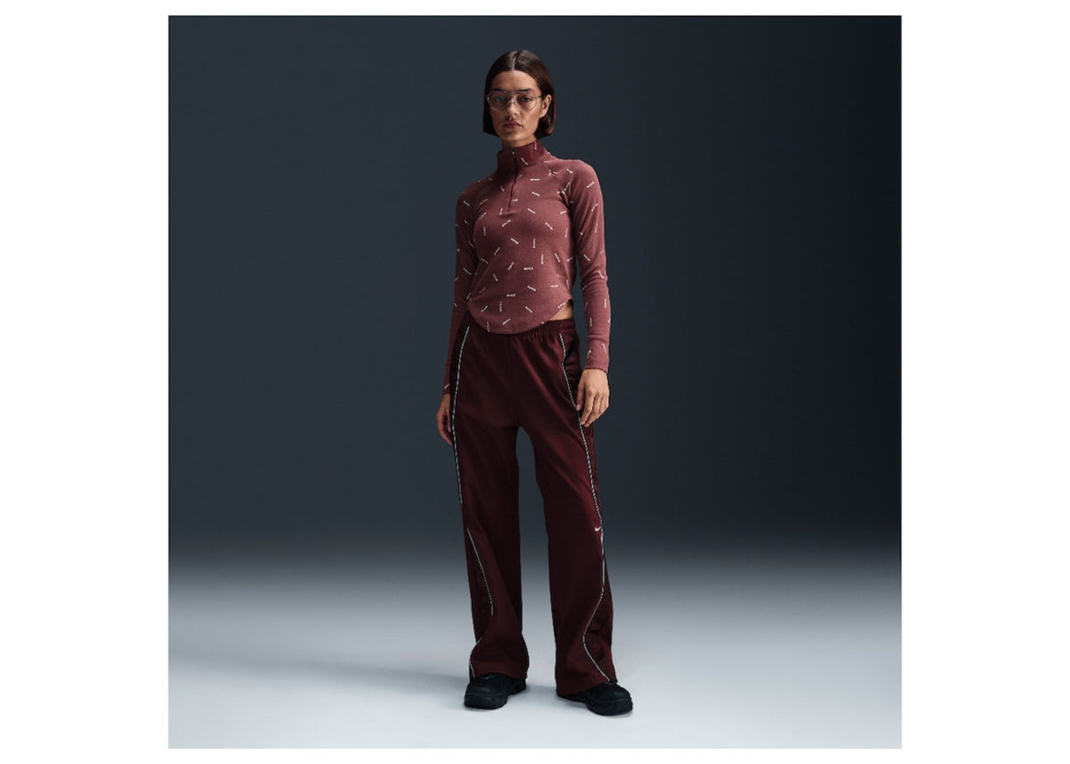 Nike Sportswear Collection Women's Slim 1/2-Zip Long-Sleeve Logo Top Red Sepia/Light Orewood Brown/Red Sepia