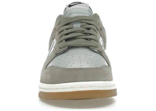 Nike Dunk Low Retro SE Light Silver Light Army Sail White
