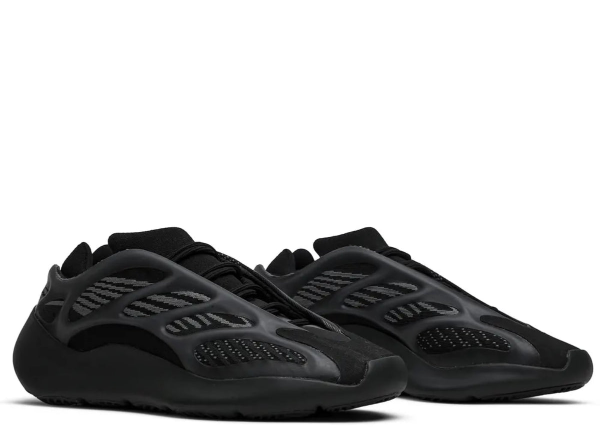 Yeezy 700 V3 Alvah