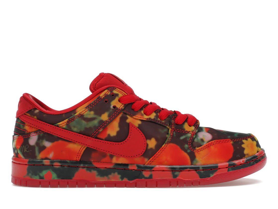 Nike SB Dunk Low The Wizard of Oz Poppy Field Red