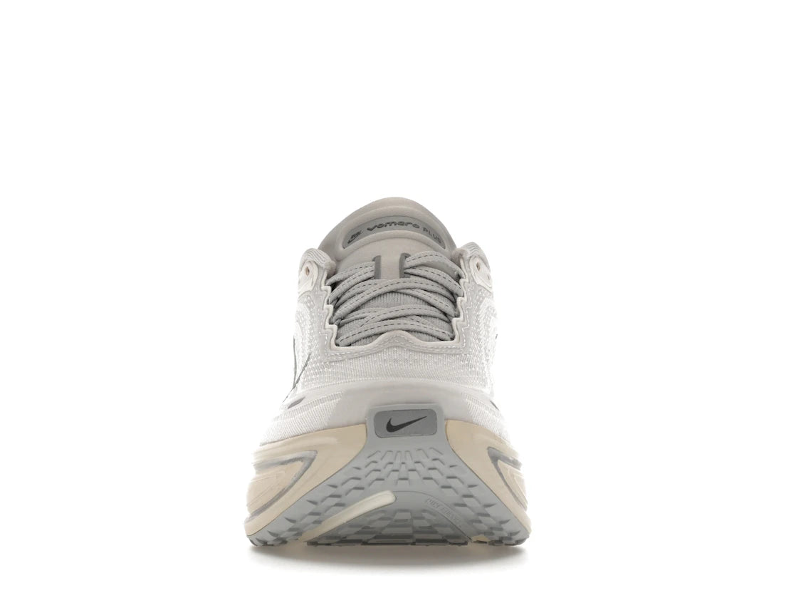 Nike Vomero Plus Running is Mental