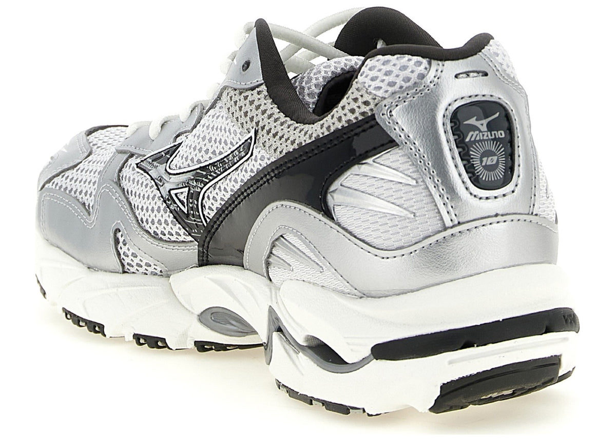 Mizuno Wave Rider 10 sneakers