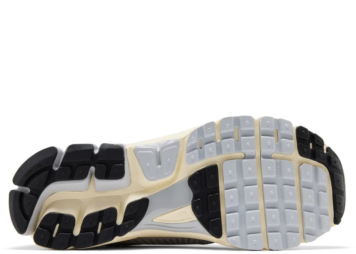 Nike Zoom Vomero 5 Grey Fog Chrome