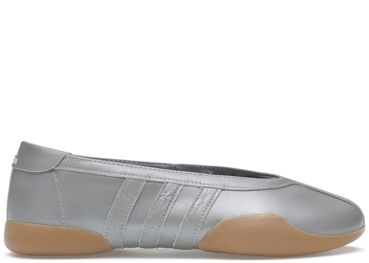 adidas Taekwondo Mei Ballet Silver Metallic Gum (Women's)