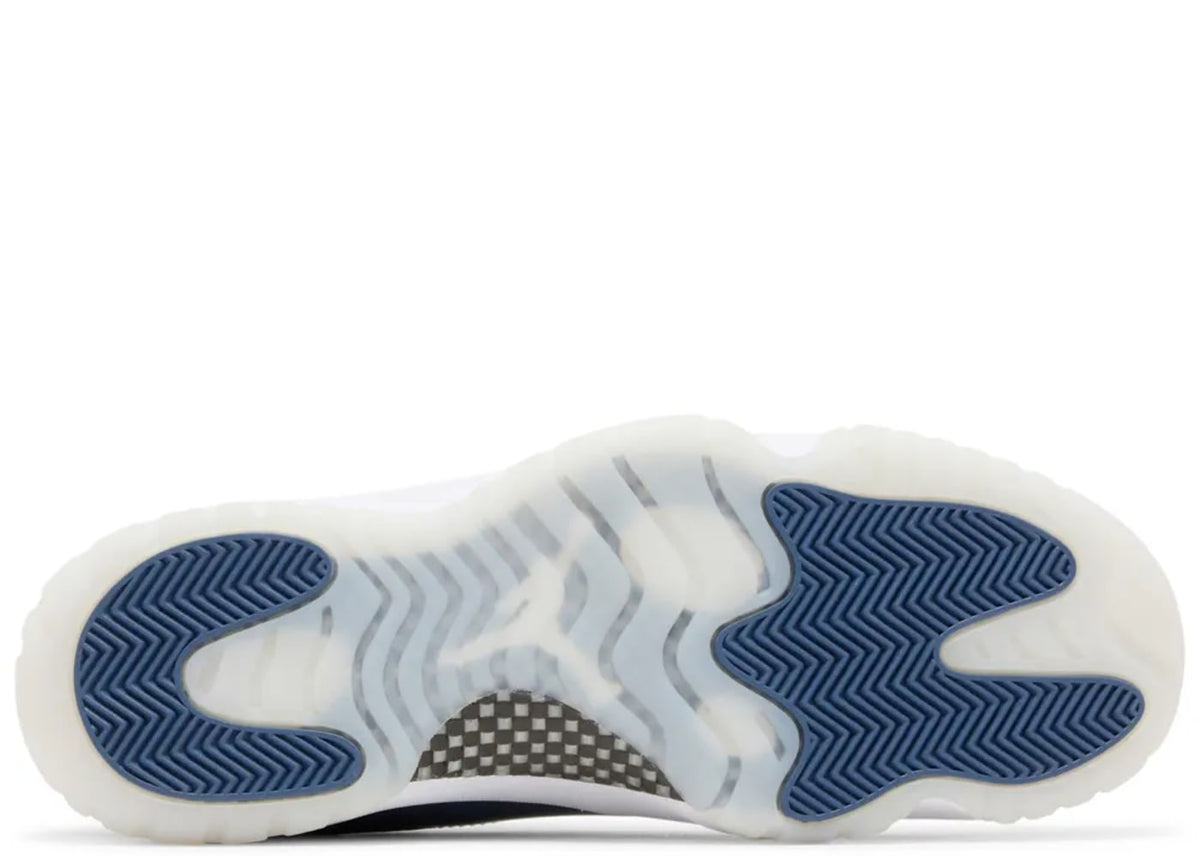 Jordan 11 Retro Low Diffused Blue