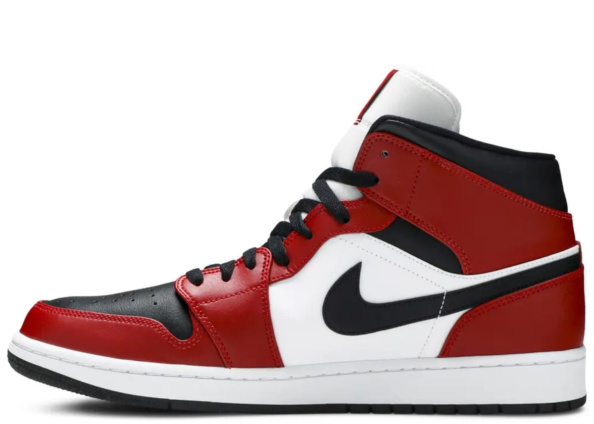 Jordan 1 Mid Chicago Toe