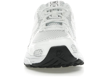 New Balance 740 Triple White