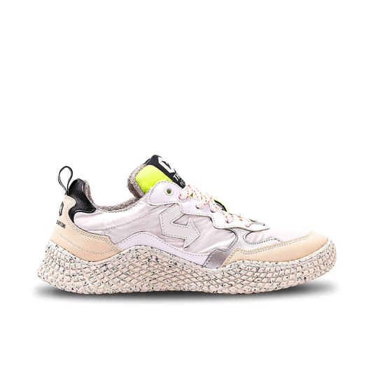 ID. Eight Hana White Crinkle Animal Free Sneakers ID.EIGHT