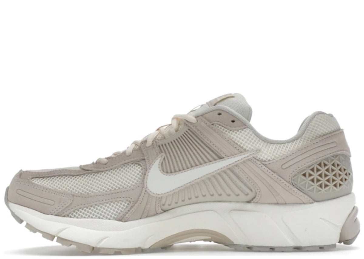 Nike Zoom Vomero 5 Light Orewood Brown