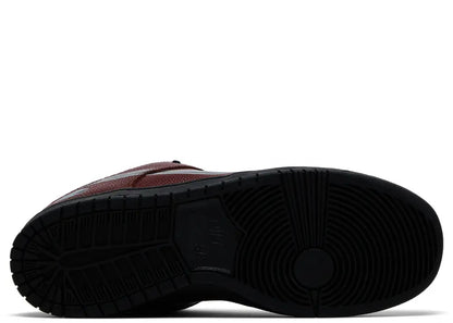 Nike SB Dunk Low Limosine Skateboards