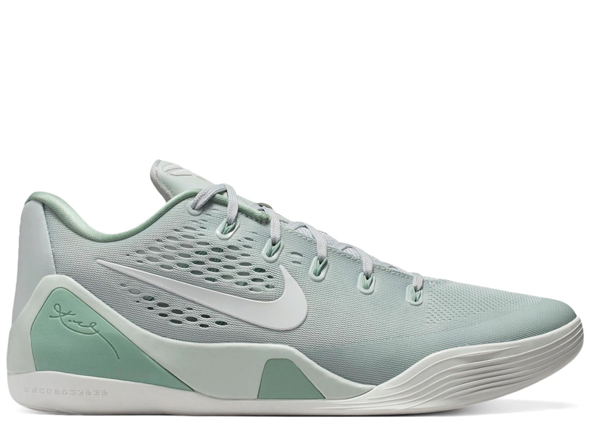 Nike Kobe 9 EM Low Protro Light Silver Steam