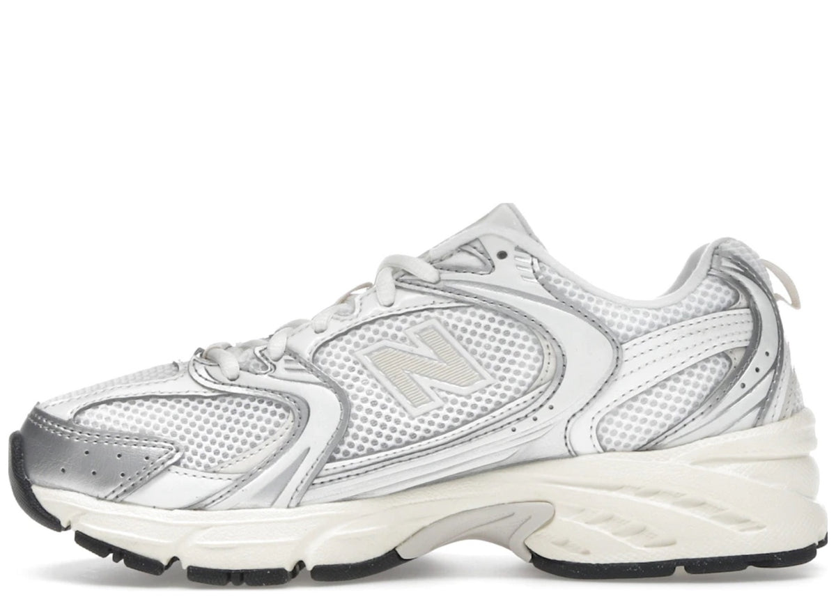 New Balance 530 Silver Metallic Linen
