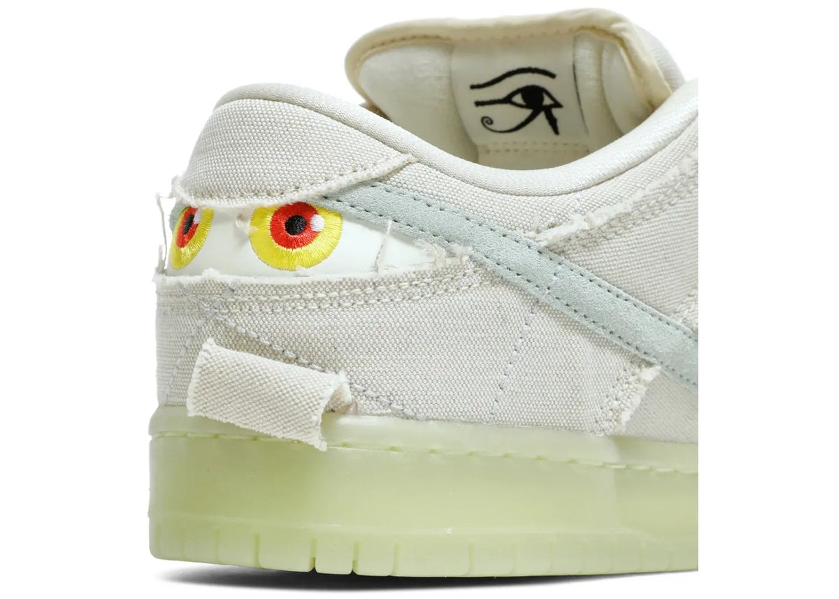 Nike SB Dunk Low Mummy