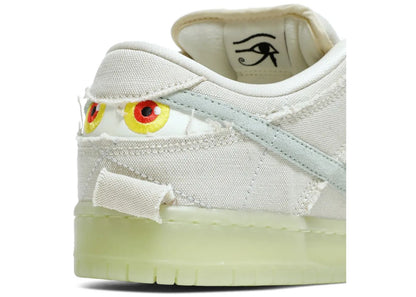 Nike SB Dunk Low Mummy