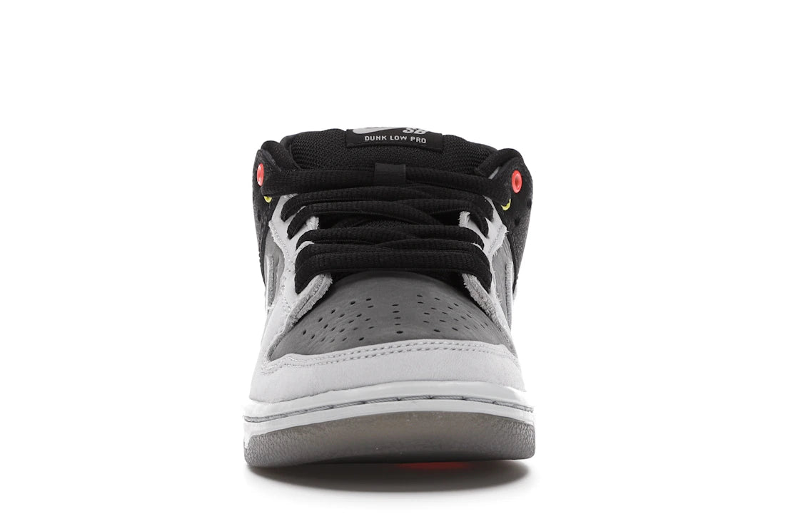 Nike SB Dunk Low VX1000