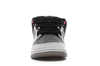 Nike SB Dunk Low VX1000