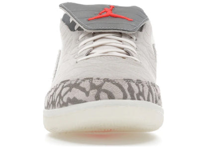Jordan Tiempo Streetgato SE Phantom Sail