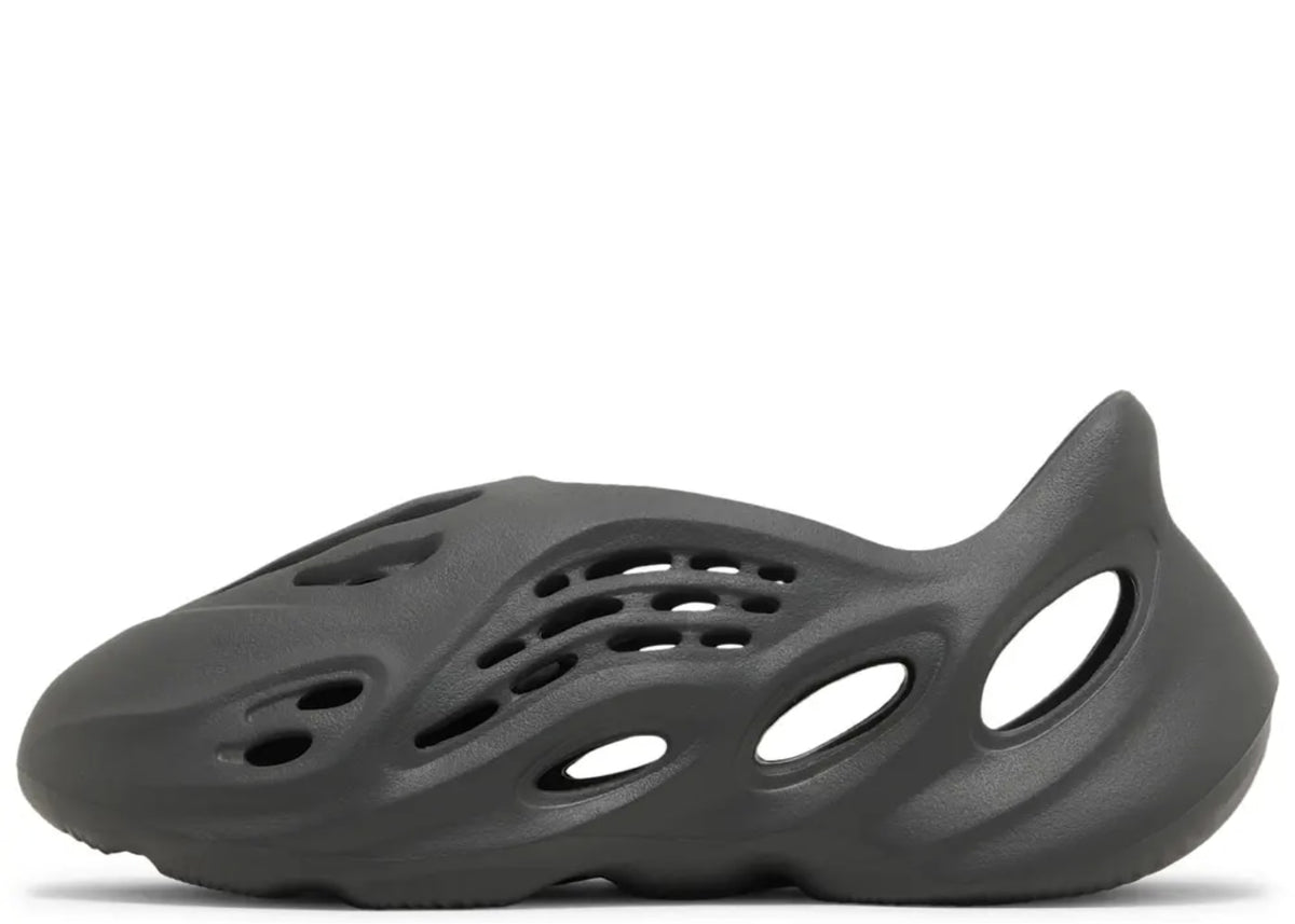 Yeezy Foam Runner Carbon