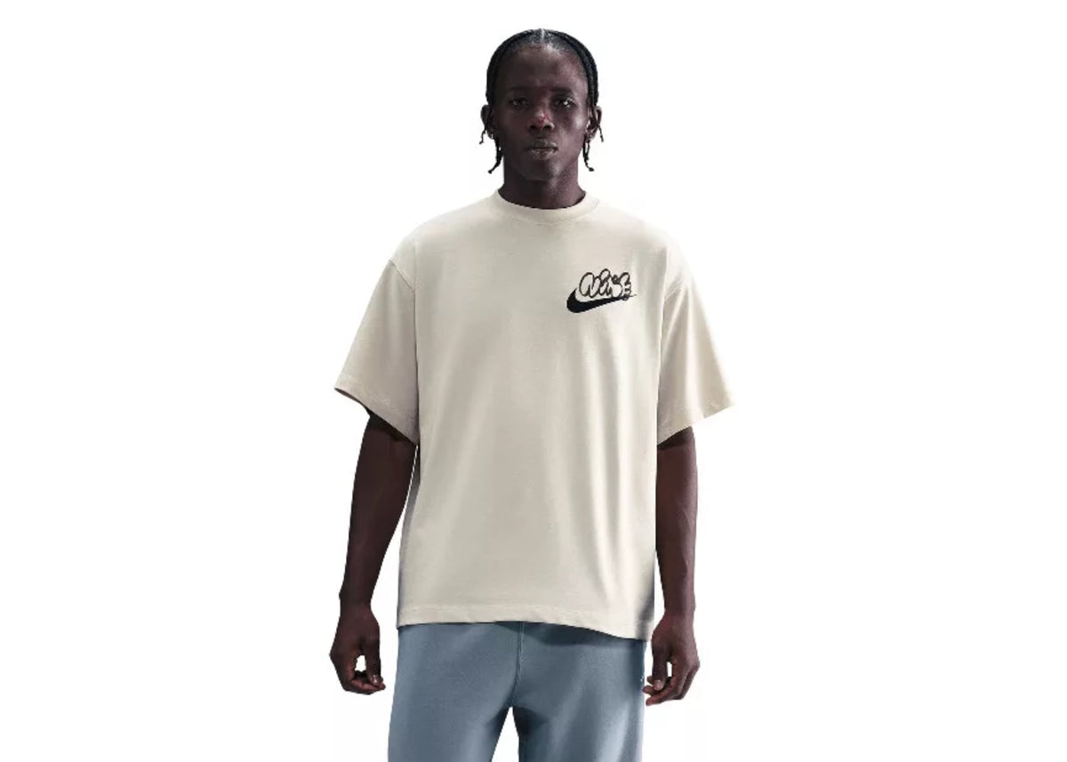 Nike Solo Swoosh Men's T-Shirt Light Khaki