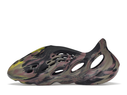 Yeezy Foam Runner MX Carbon