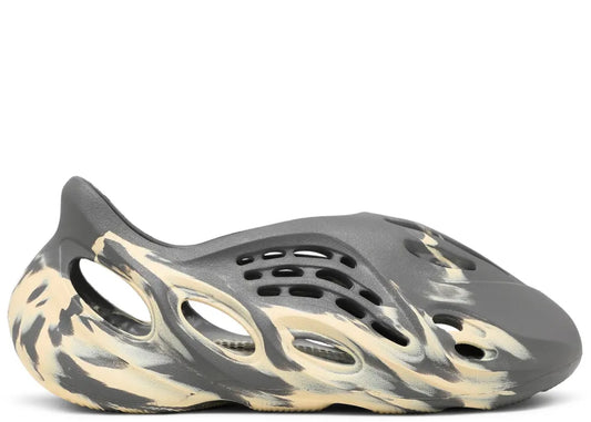 Yeezy Foam Runner MXT Moon Grey