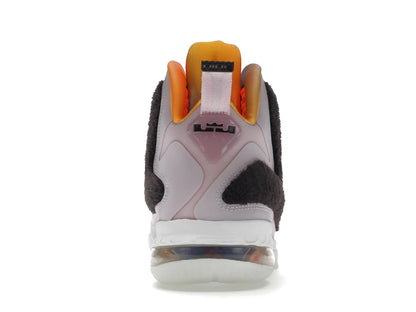 Nike LeBron 9 King of LA (2022)