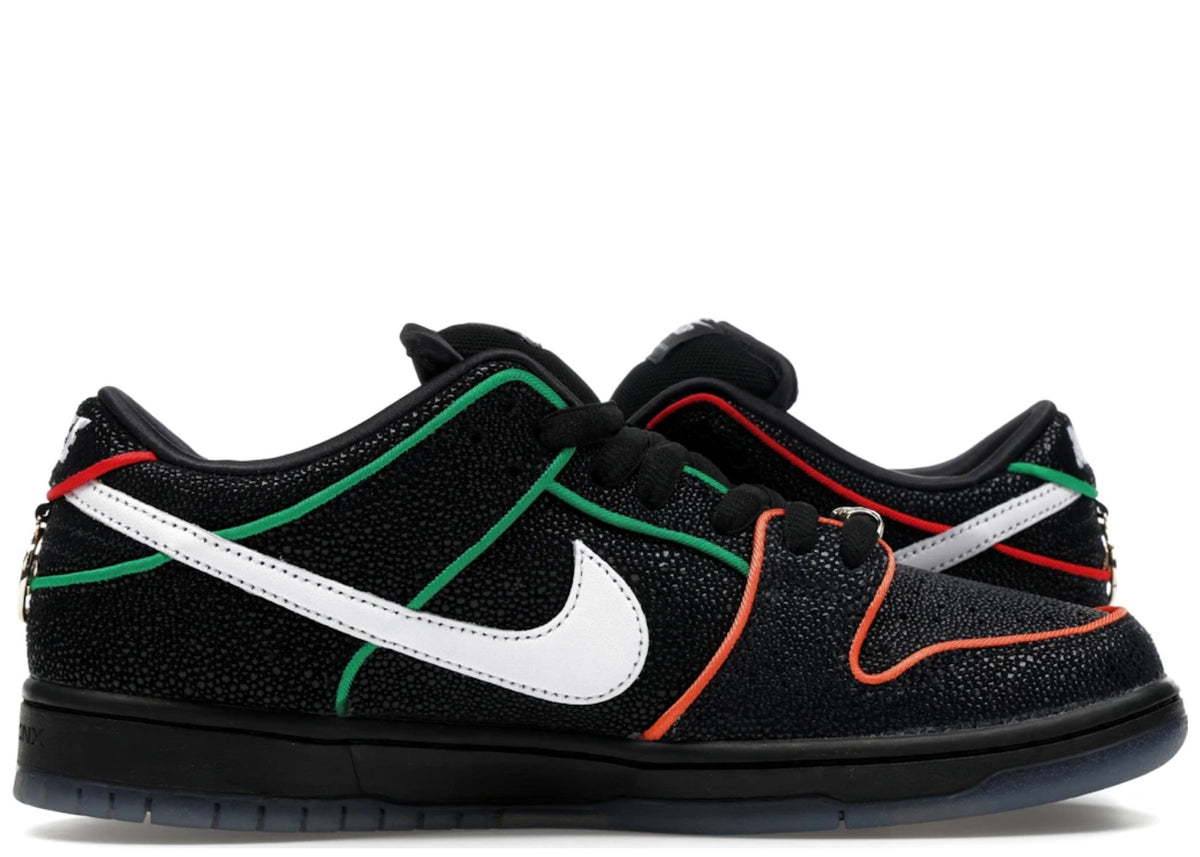 Nike SB Dunk Low Bronx Girls Skate