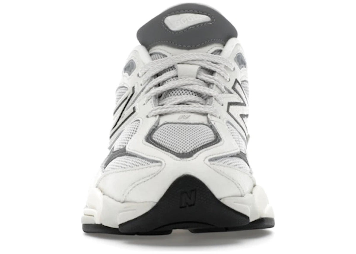 New Balance 9060 Sea Salt Castlerock