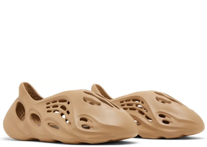 Yeezy Foam Runner Clay Taupe