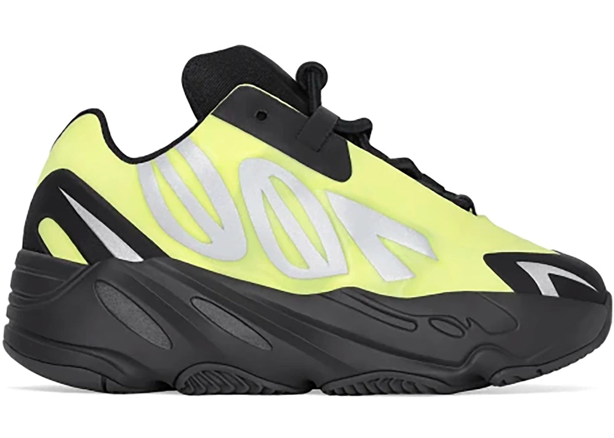 Yeezy Boost 700 MNVN Phosphor (Infants)