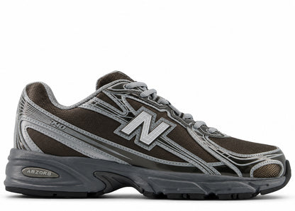 New Balance 740 Black Metallic