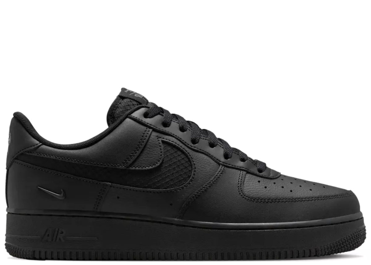 Nike Air Force 1 Low SE Triple Black Ripstop