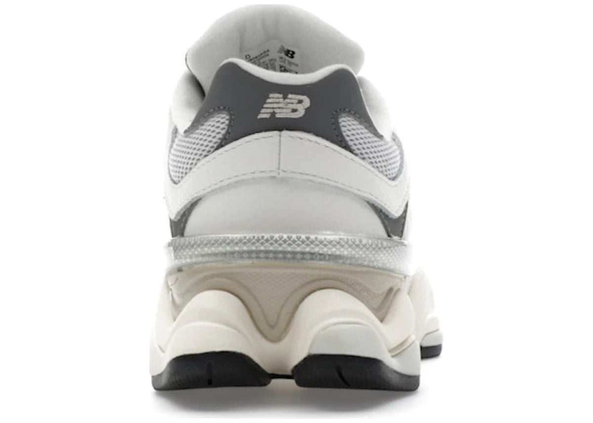 New Balance 9060 Sea Salt Castlerock
